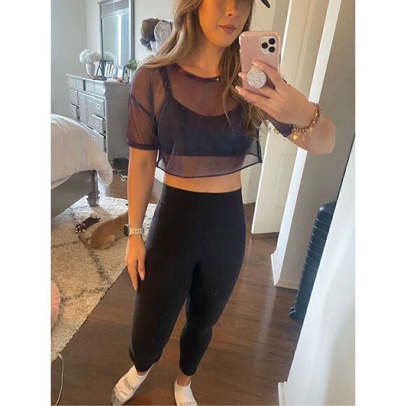 Forever 21 crop iridescent tee shirt - Picture 2 of 5